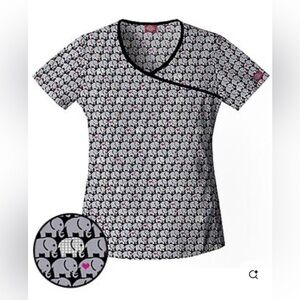 Dickies Mock Wrap Elephant In The Room Printed Scrub Top Women’s Size M Medical